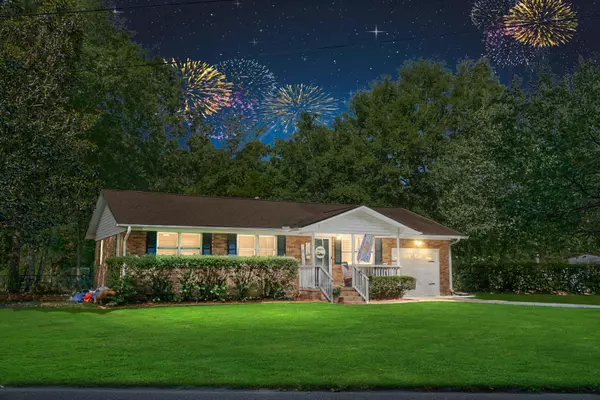 110 Limehouse Dr, Summerville, SC 29485