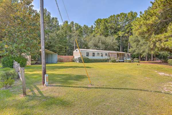 143 Edmarie Ln,  Holly Hill,  SC 29059