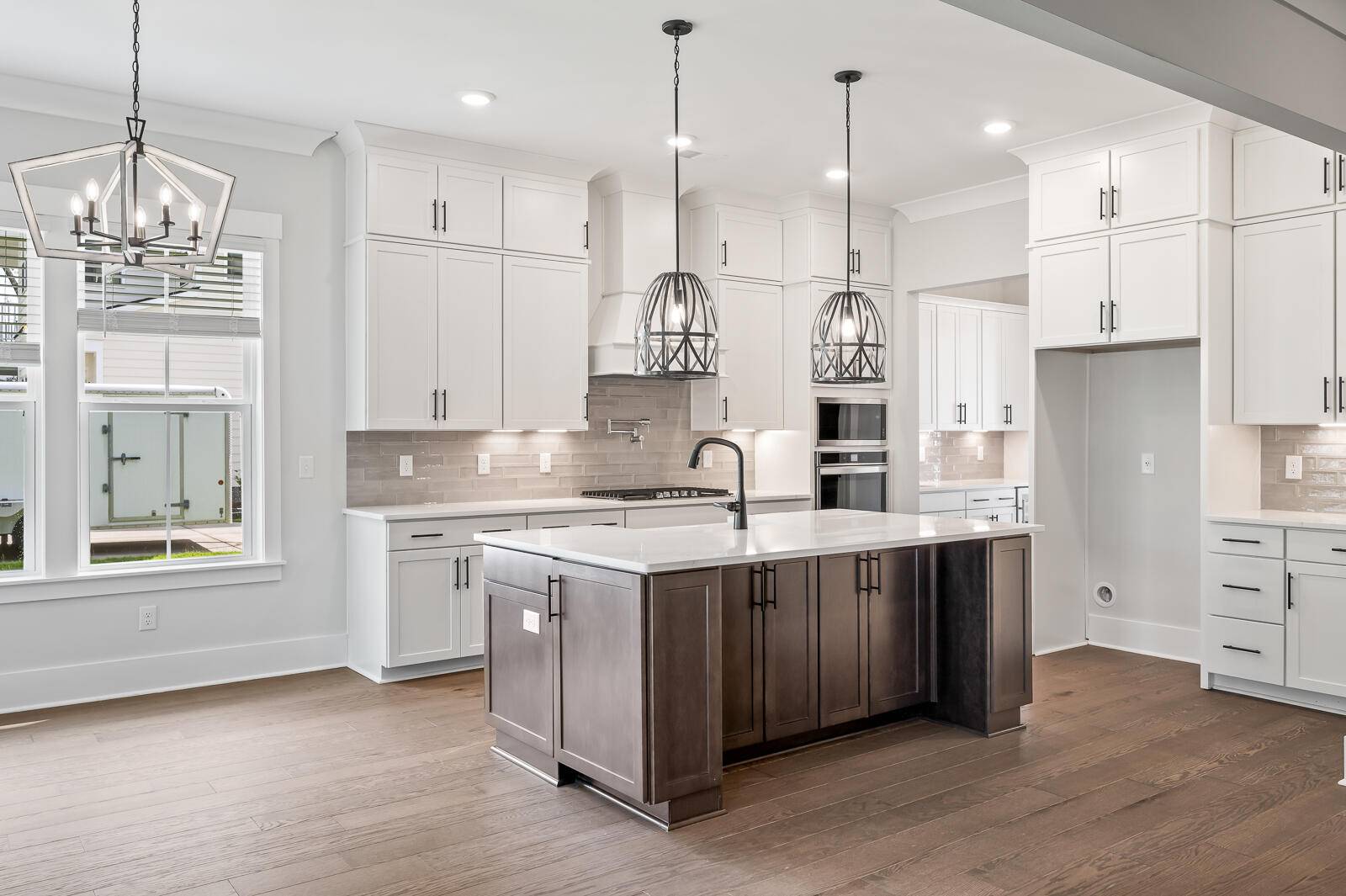 1400 Dahlia Rd, Mount Pleasant, SC 29464
