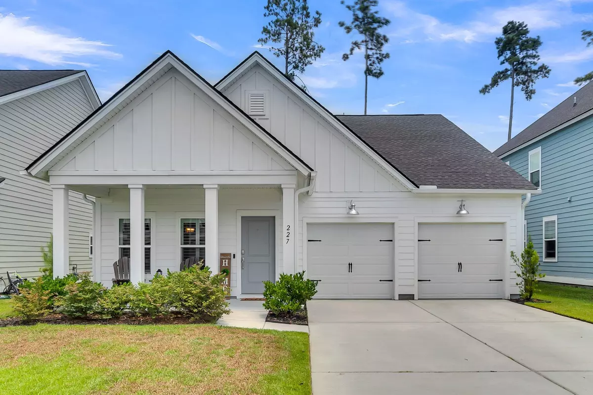 Summerville, SC 29486,227 Granton Edge Ln