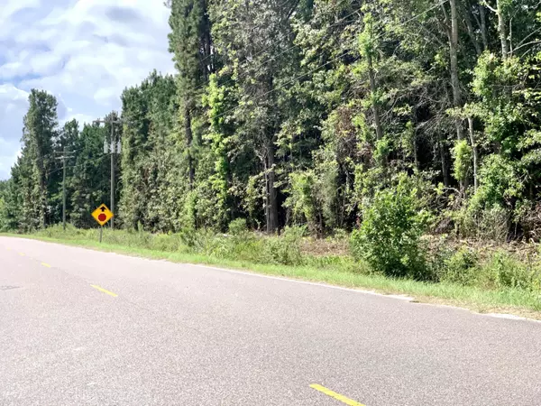 400 Airport Dr,  Moncks Corner,  SC 29461