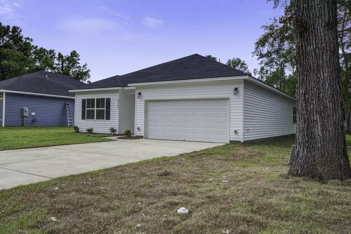 North Charleston, SC 29406,8705 Jenny Lind St