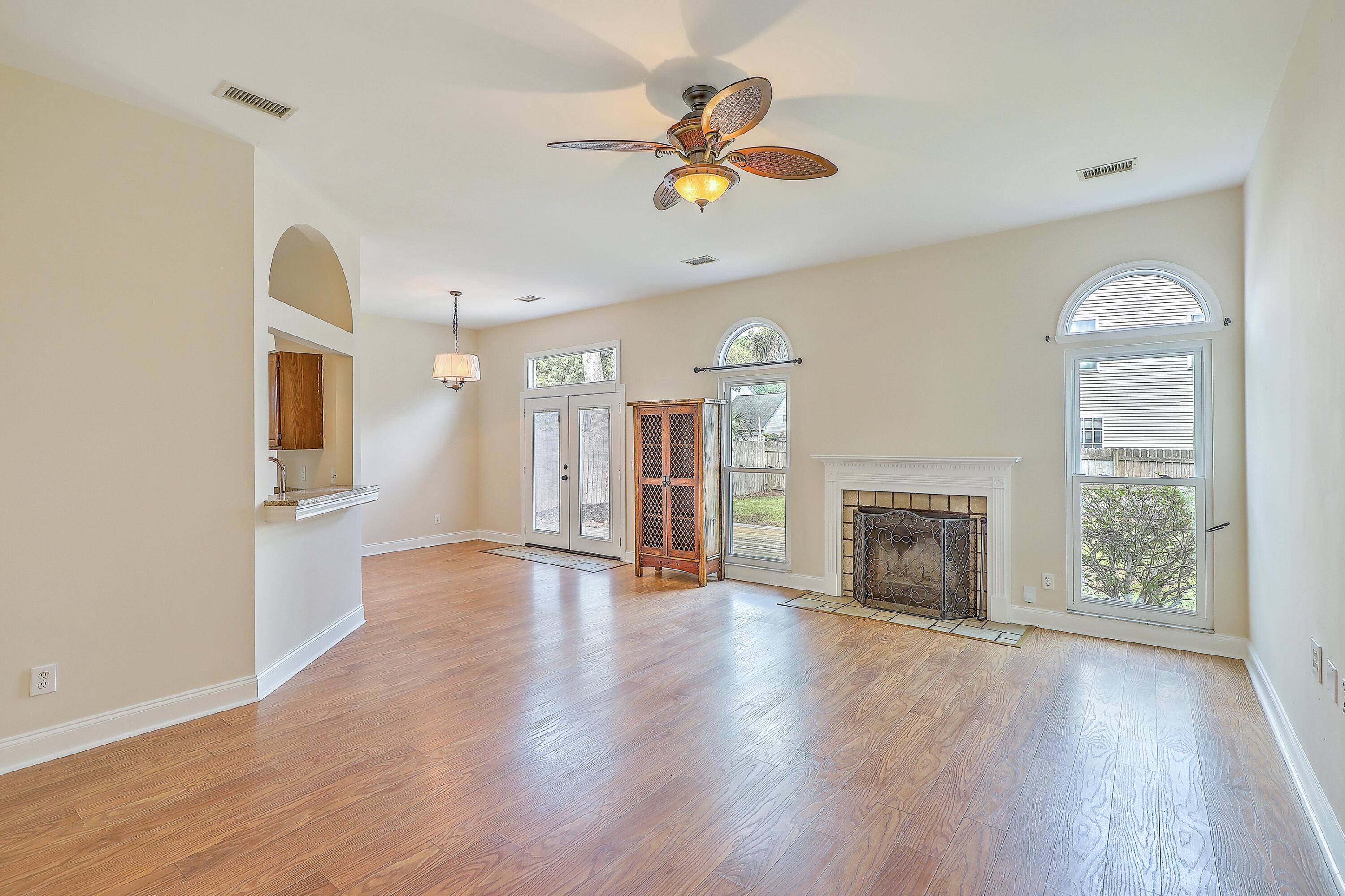 Mount Pleasant, SC 29466,2012 Country Manor Dr