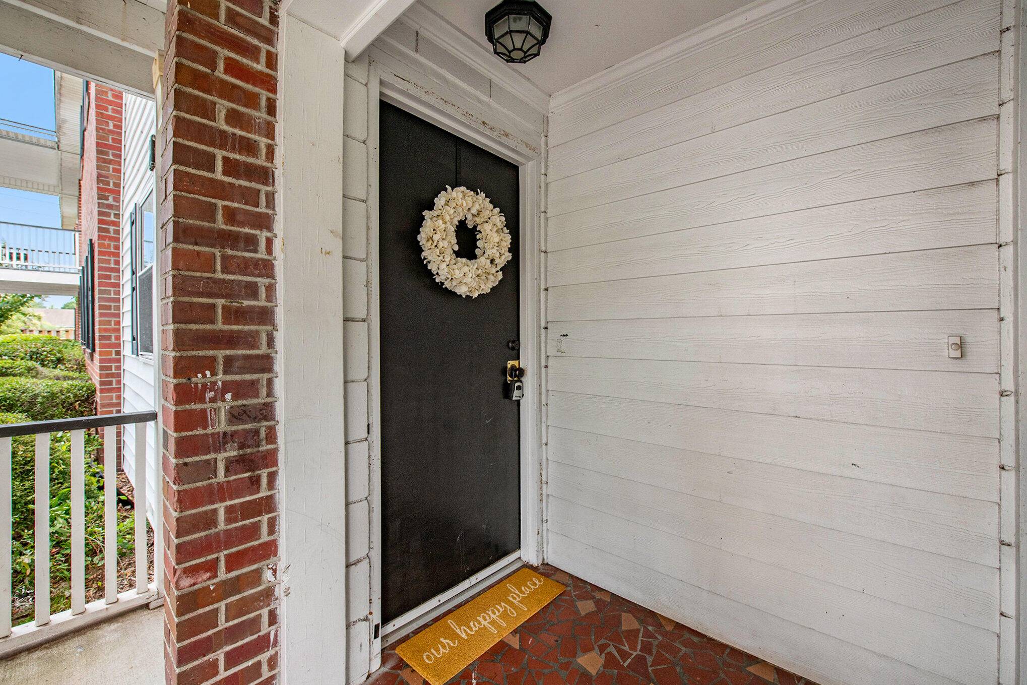 North Charleston, SC 29405,3930 Azalea Dr #M