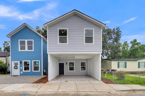 2215 Garfield St, North Charleston, SC 29405