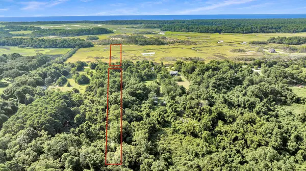 Edisto Island, SC 29438,7622 Point Of Pines Rd