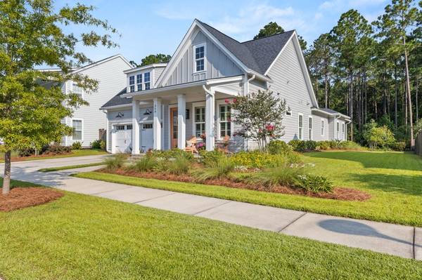 Summerville, SC 29486,368 Oak Park St