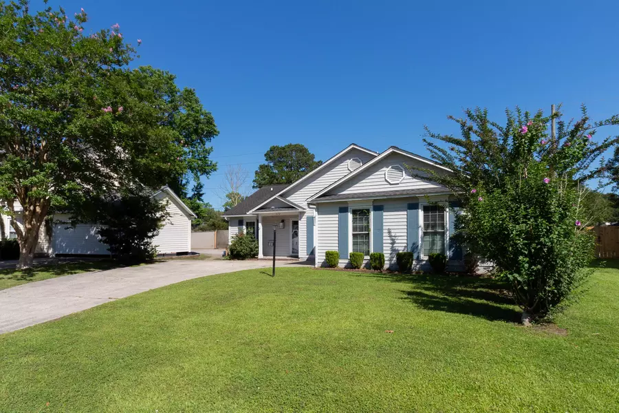 372 Muirfield Pkwy, Charleston, SC 29414