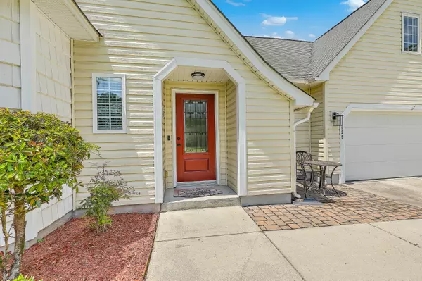 Summerville, SC 29483,129 Allspice Dr