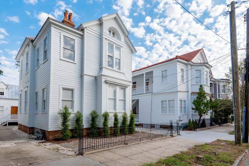 Charleston, SC 29401,176-178 Broad St