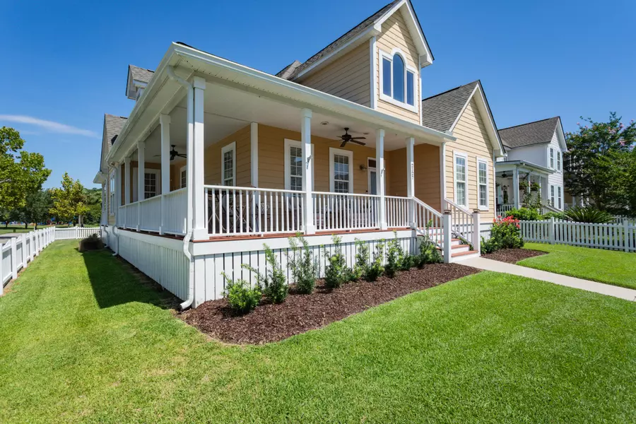 2127 Hartfords Bluff Ln, Mount Pleasant, SC 29466