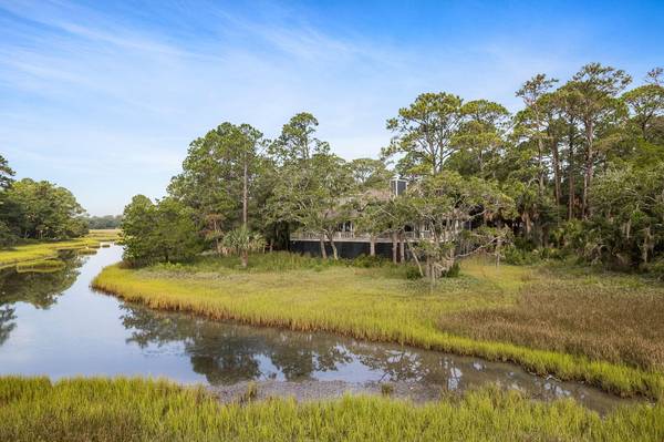 2963 Deer Point Dr, Seabrook Island, SC 29455