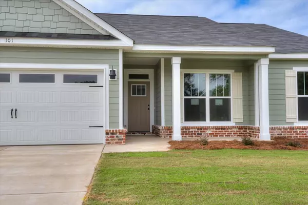 Edgefield, SC 29824,101 Orchard Cir