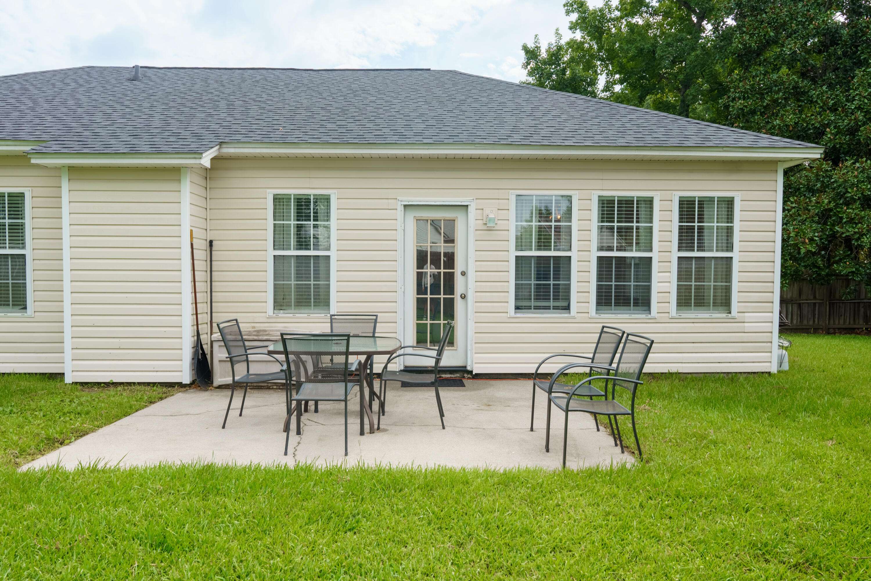 Goose Creek, SC 29445,131 Red Cypress Dr