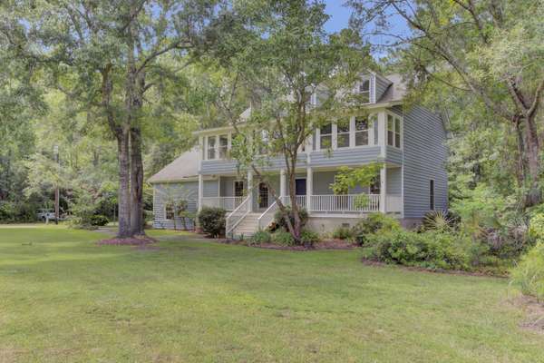 820 Pineneedle Way, Charleston, SC 29492