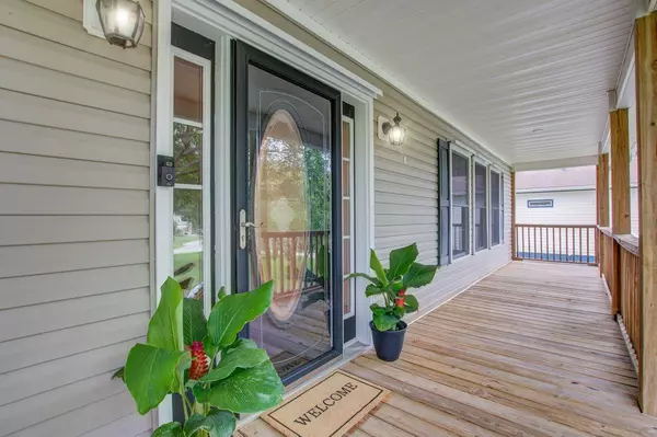 Charleston, SC 29412,1668 Old Military Rd