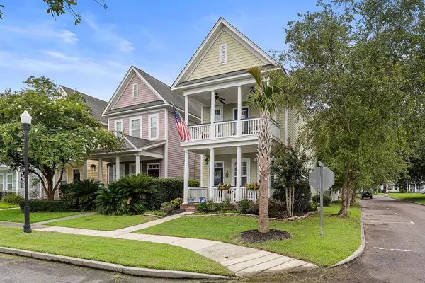 Summerville, SC 29483,118 Hyacinth St