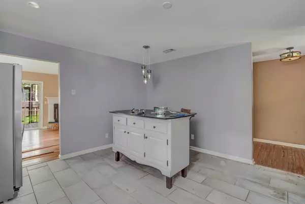 North Charleston, SC 29418,8300 Berringer Bluff