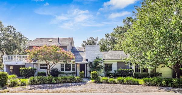 561 Saint Andrews Blvd, Charleston, SC 29407