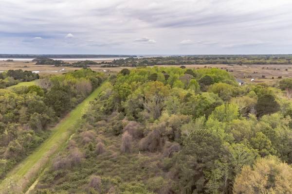 Charleston, SC 29412,2165 Rosebush Ln