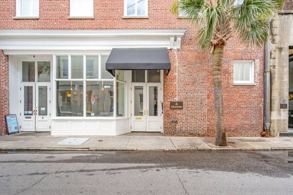 4 Beaufain St #203, Charleston, SC 29401