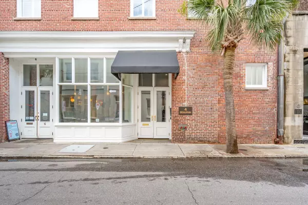 4 Beaufain St #203,  Charleston,  SC 29401