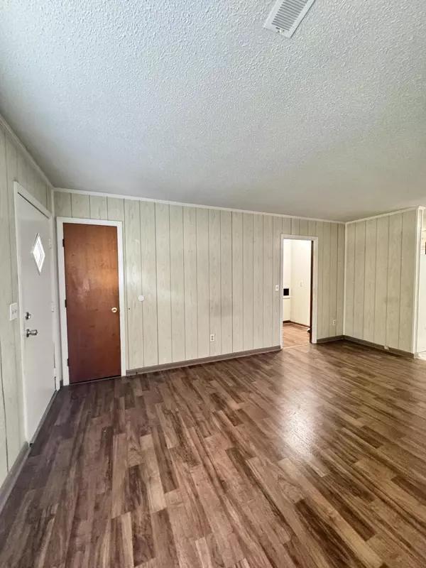 Walterboro, SC 29488,313 Pine Needle Rd