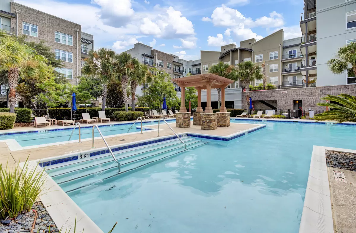 Charleston, SC 29492,145 Pier View St #311