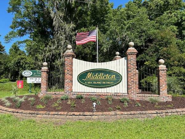 Edisto Island, SC 29438,8467 Middleton Point Ln