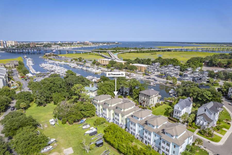 22 Transom Ct, Charleston, SC 29407