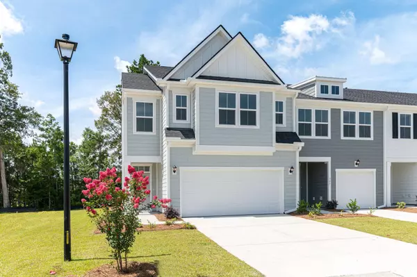 Moncks Corner, SC 29461,581 Trotters Ln #218
