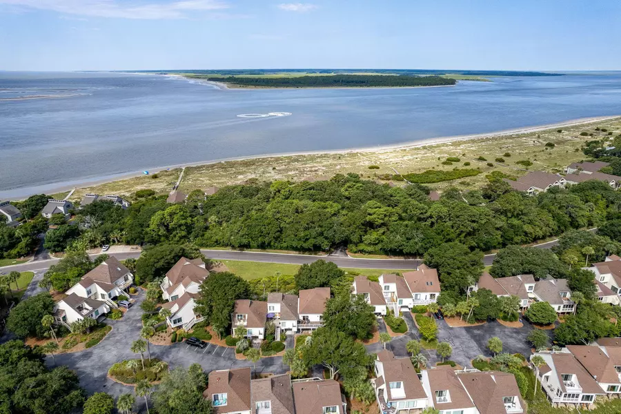 745 Spinnaker Beachhouse, Seabrook Island, SC 29455