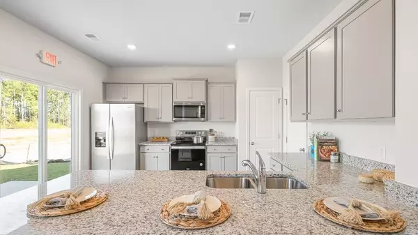 Manning, SC 29102,1184 Mulligan Dr
