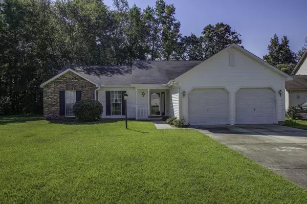 171 Danzid Dr, Summerville, SC 29483