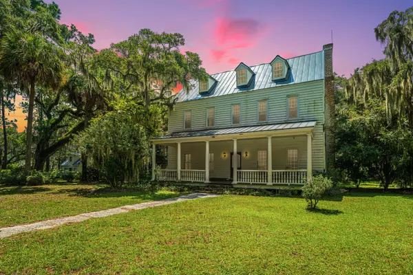 8083 Point Of Pines Rd, Edisto Island, SC 29438