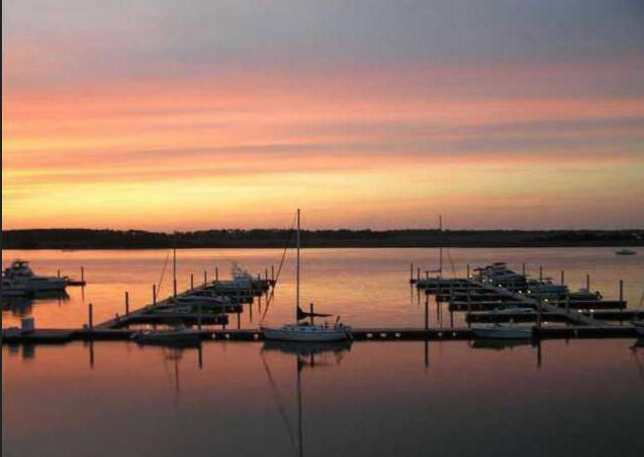 Folly Beach, SC 29439,67 W 10th St #E-12