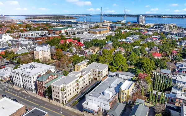 284 Meeting St #303, Charleston, SC 29401