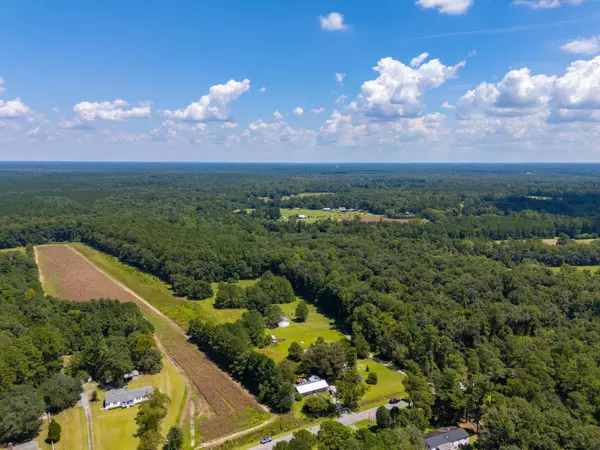 Ridgeville, SC 29472,1388 Lebanon Rd