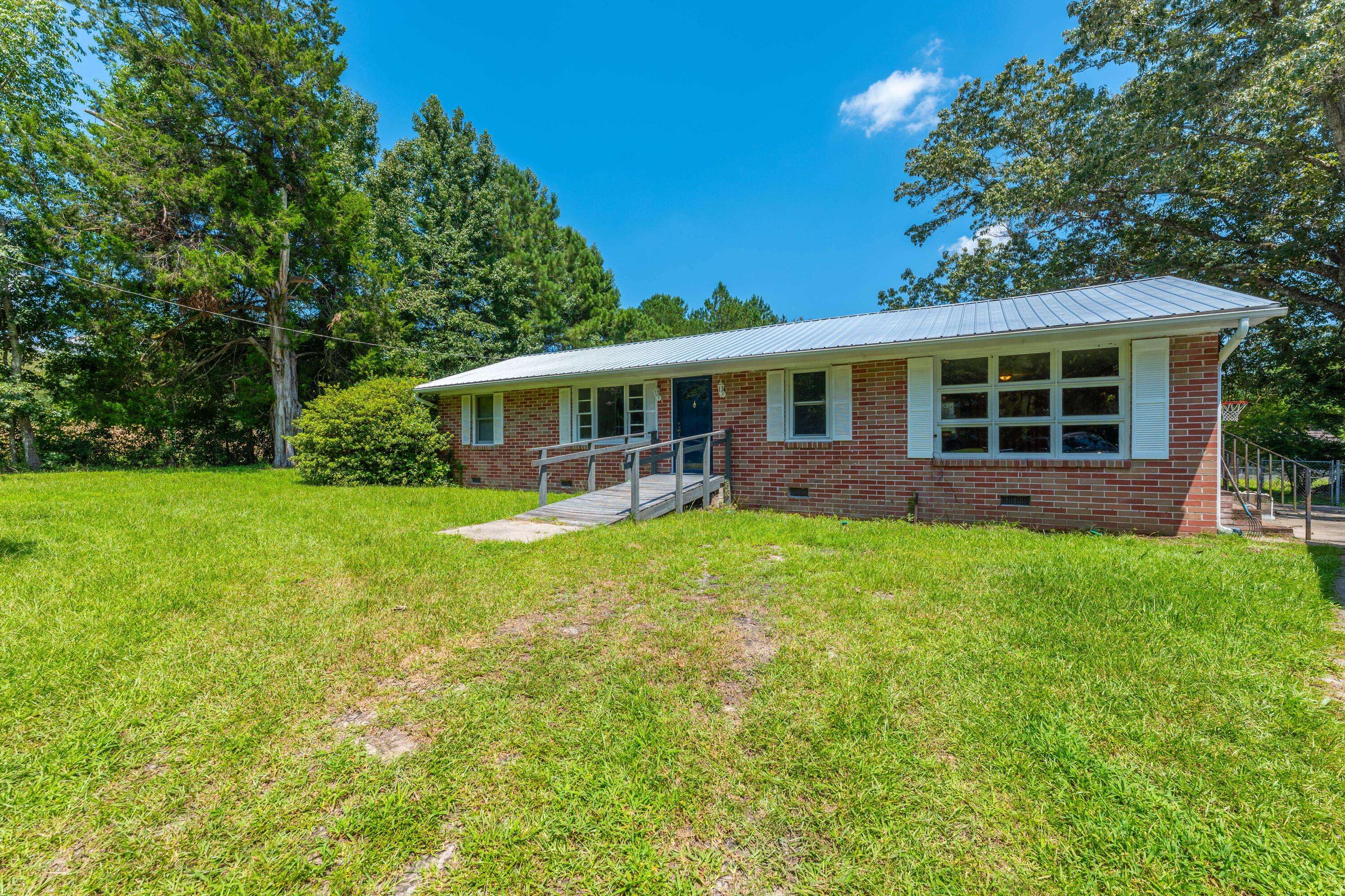 Ridgeville, SC 29472,1392 Lebanon Rd
