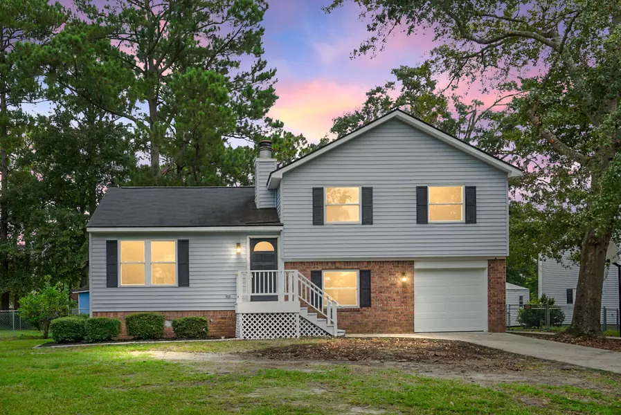 101 Ewell Ct, Summerville, SC 29486