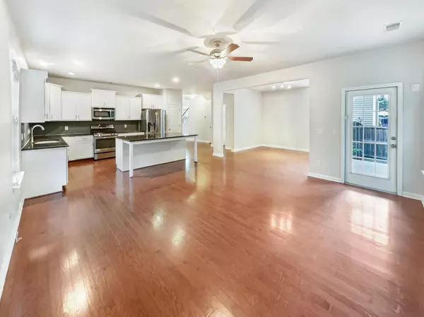 Summerville, SC 29483,145 Hickory Ridge Way