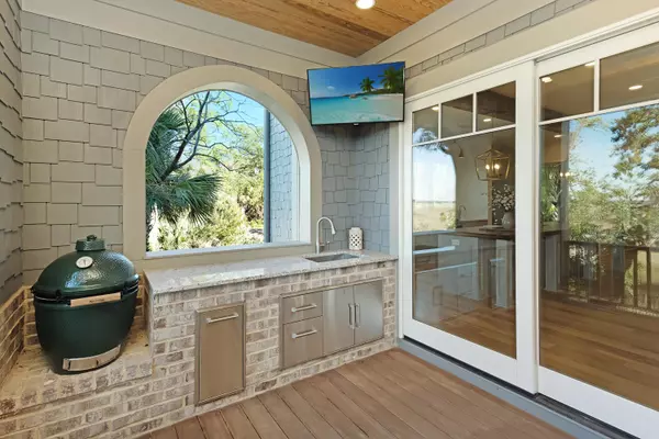 Kiawah Island, SC 29455,11 Oyster Shell Rd