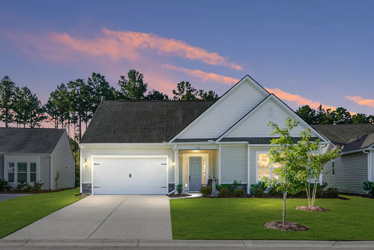 Summerville, SC 29486,386 Tupelo Lake Dr