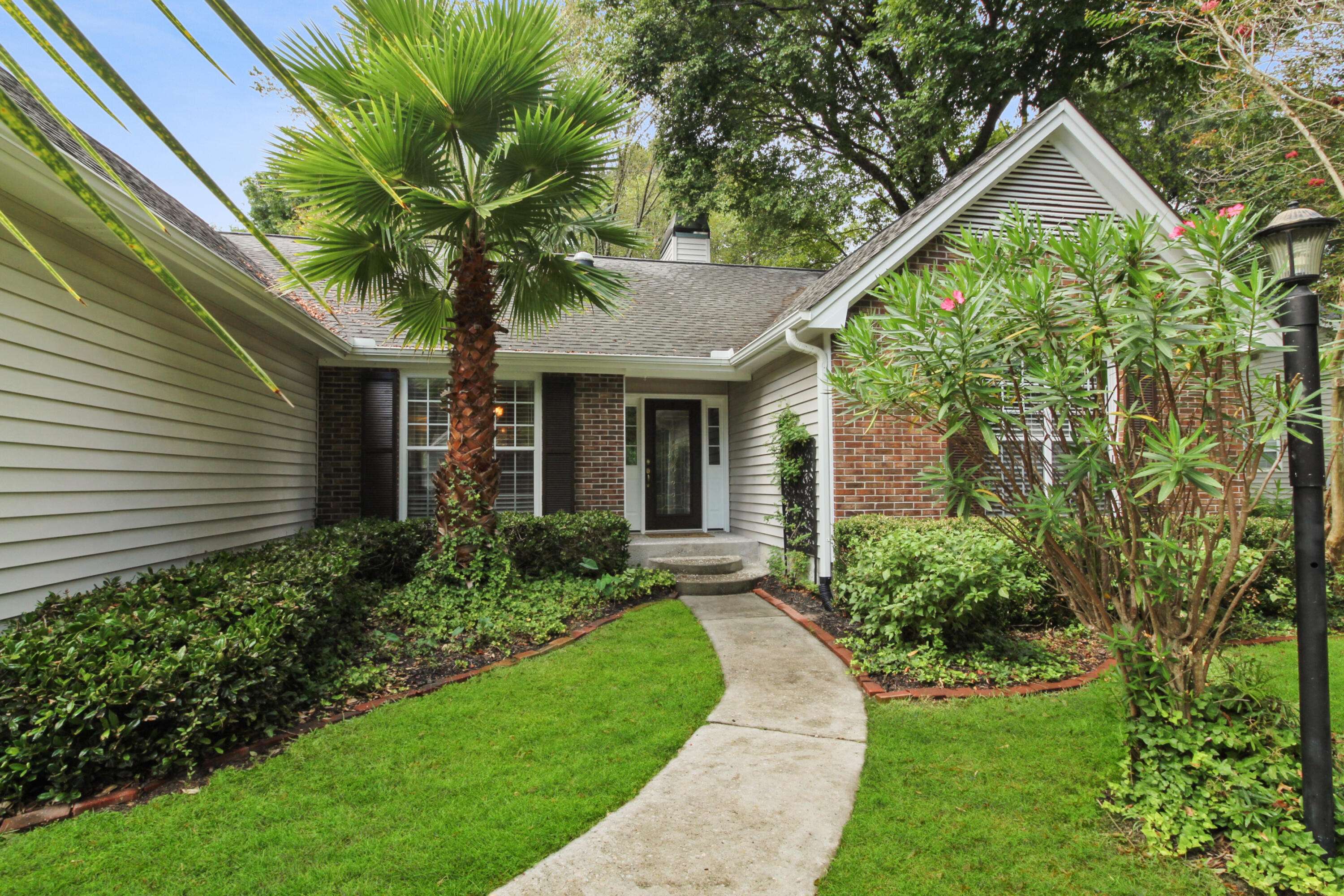 Mount Pleasant, SC 29464,1560 Glen Erin Dr