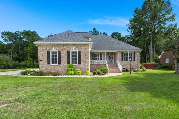 712 Hamlet Cir, Goose Creek, SC 29445