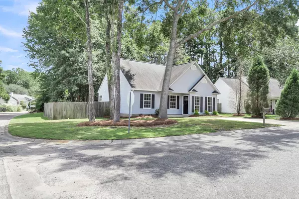 Summerville, SC 29486,402 Haverstraw Ct