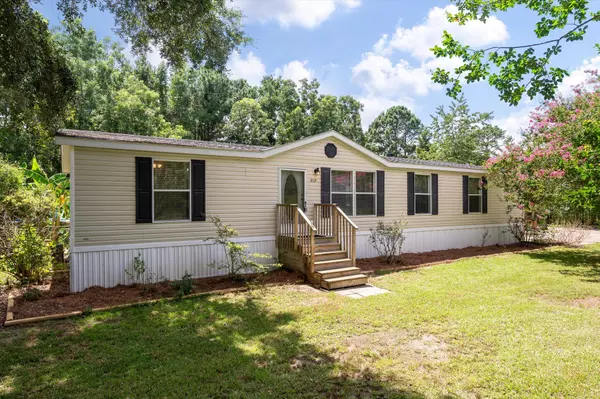 117 Twin Lakes Dr, Summerville, SC 29483