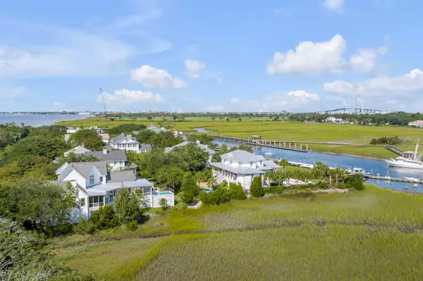 228 Haddrell St, Mount Pleasant, SC 29464