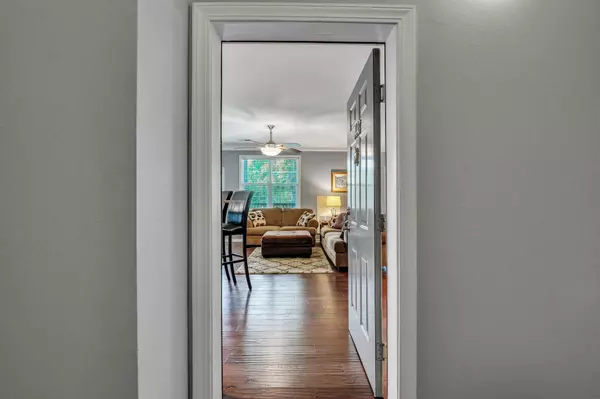Mount Pleasant, SC 29464,1443 Cambridge Lakes Dr
