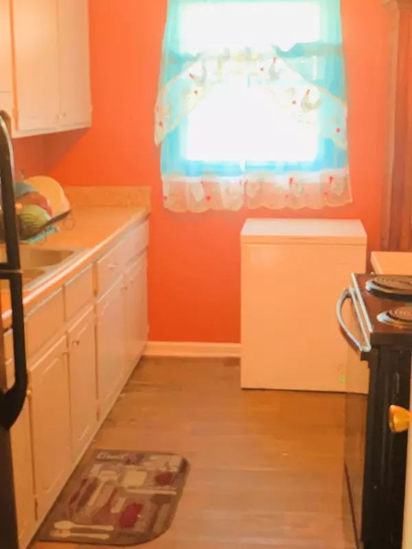 Orangeburg, SC 29118,170 Gold